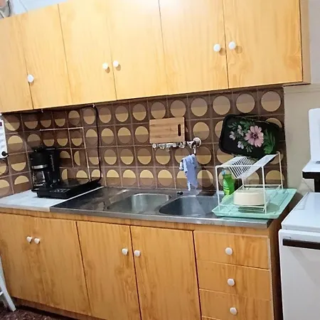 Long Beach Apartment